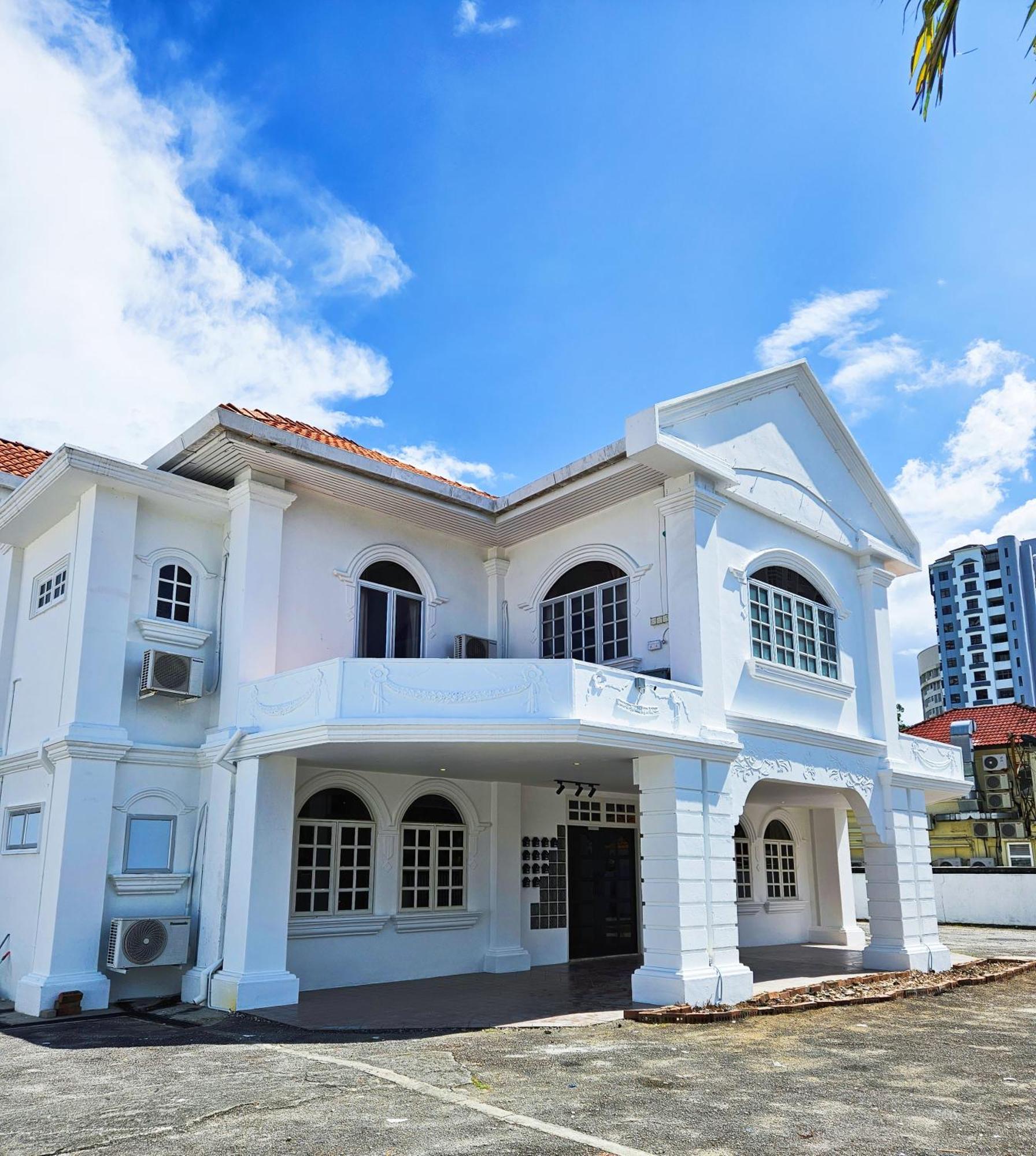 Luna By Moonknight Hotel George Town