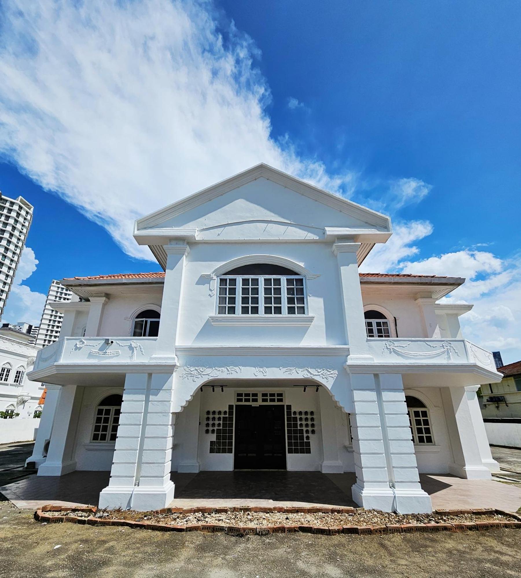 Luna By Moonknight Hotel George Town