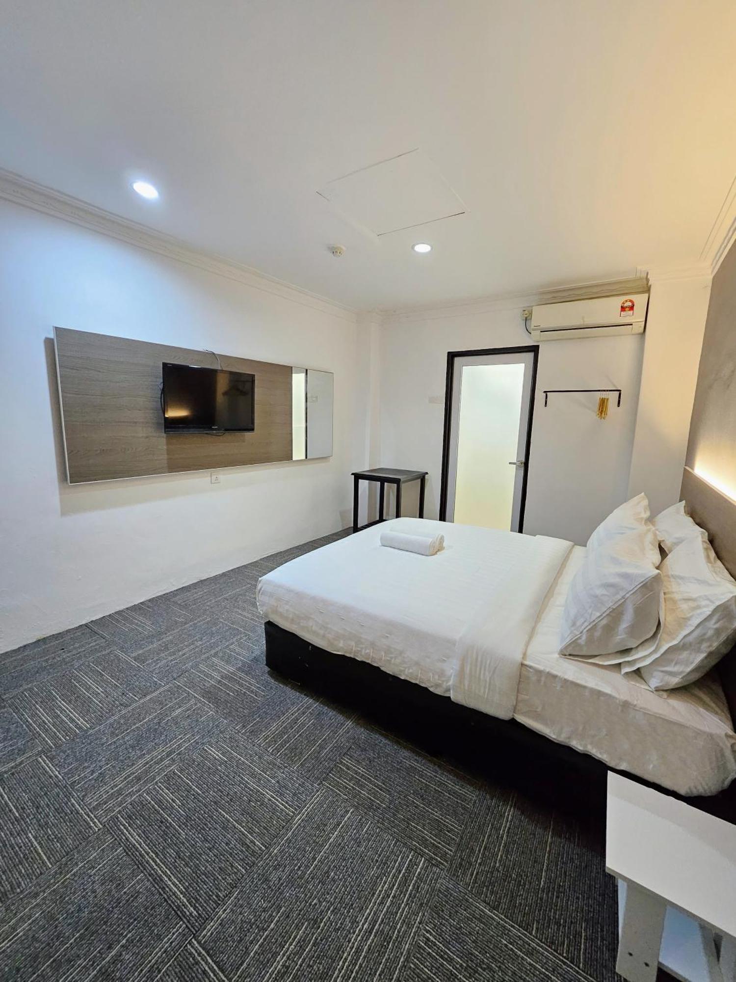 Luna By Moonknight Hotel George Town